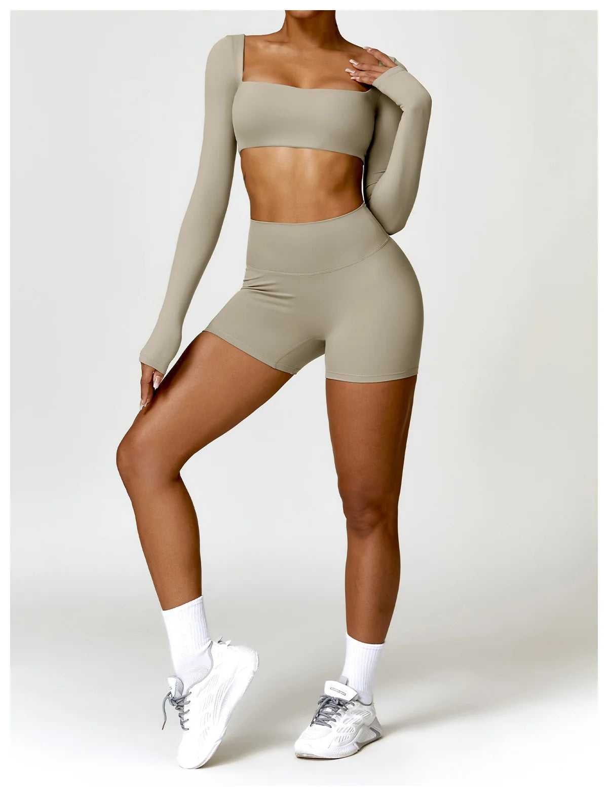 2-Piece Women's Yoga Set – Long Sleeve Top, Shorts & Sports Bra