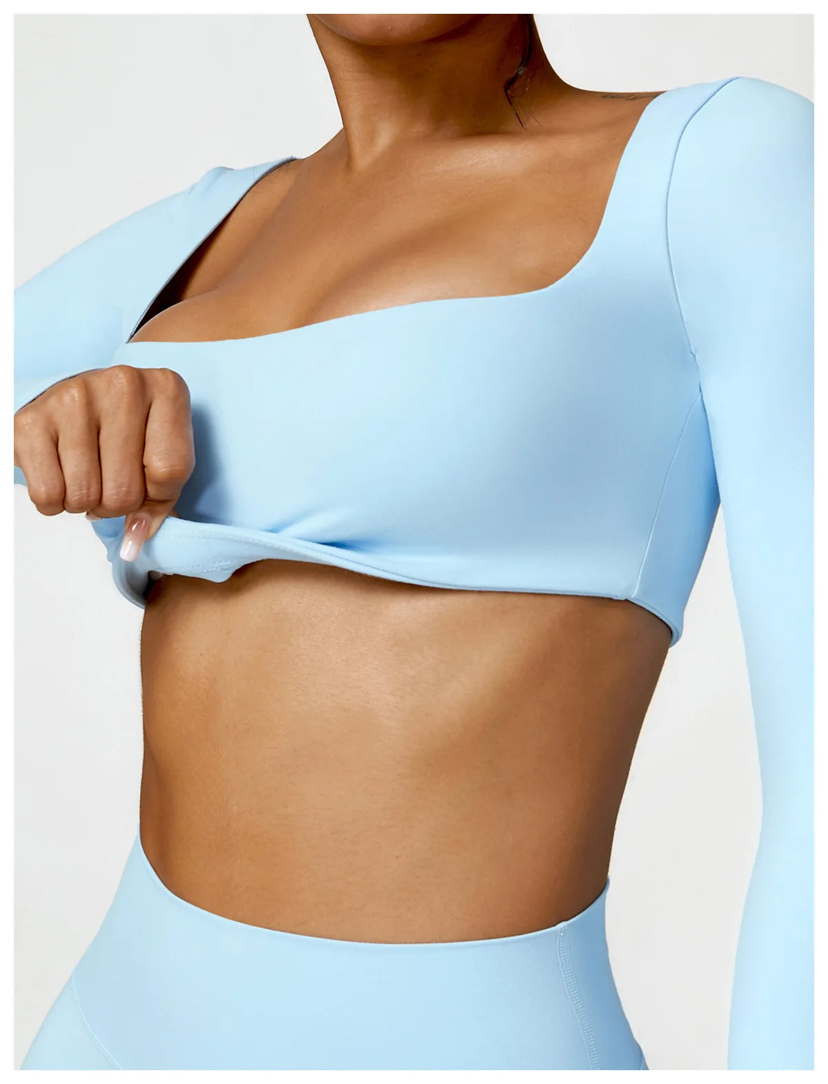 2-Piece Women's Yoga Set – Long Sleeve Top, Shorts & Sports Bra