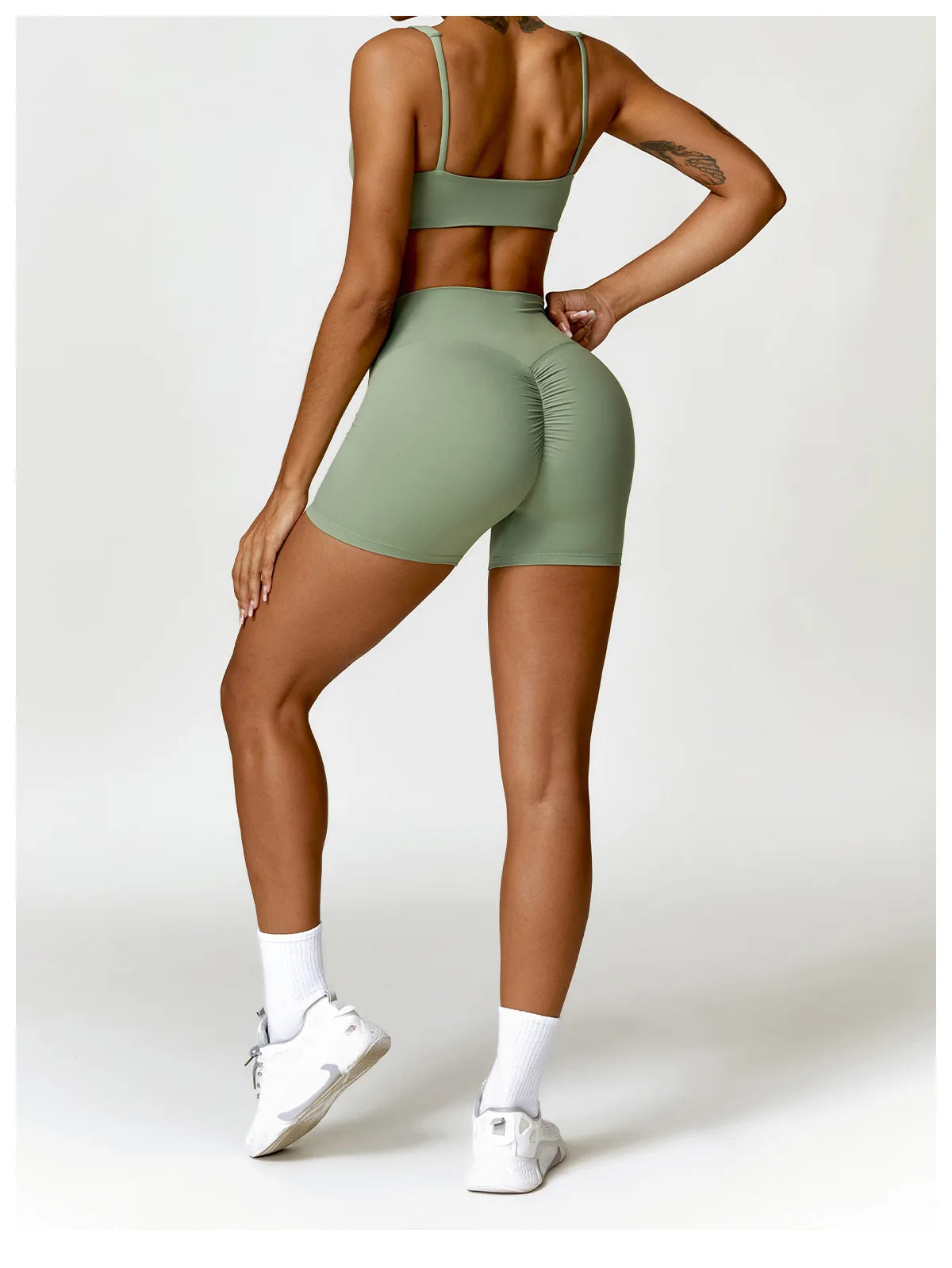 2-Piece Women's Yoga Set – Long Sleeve Top, Shorts & Sports Bra