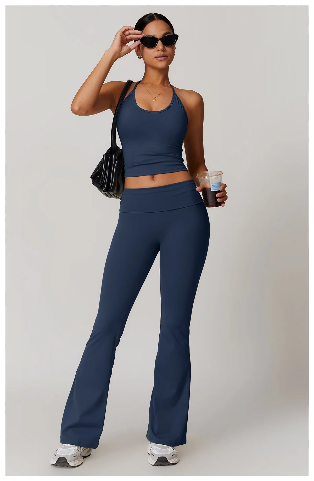 2-Piece Women's Yoga Set – Flared Trousers & Sports Bra Crop Top