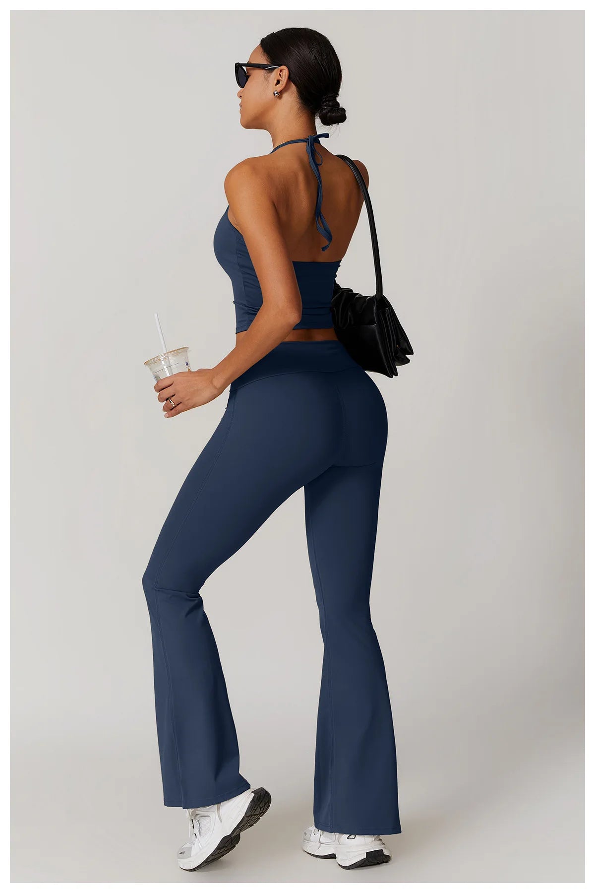 2-Piece Women's Yoga Set – Flared Trousers & Sports Bra Crop Top