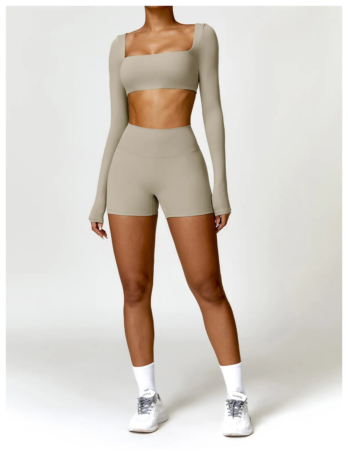 2-Piece Women's Yoga Set – Long Sleeve Top, Shorts & Sports Bra