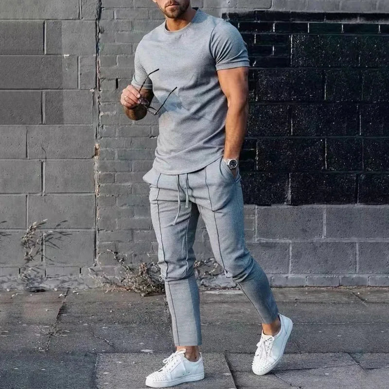 Men's Sports Set – Casual Round Neck Short Sleeve T-Shirt & Shorts