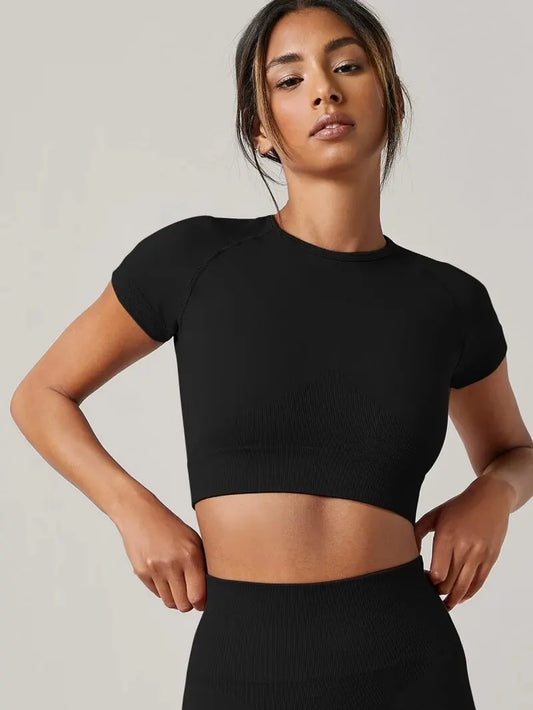 Women's Seamless Yoga Top – Short Sleeve Fitness & Active Wear Shirt