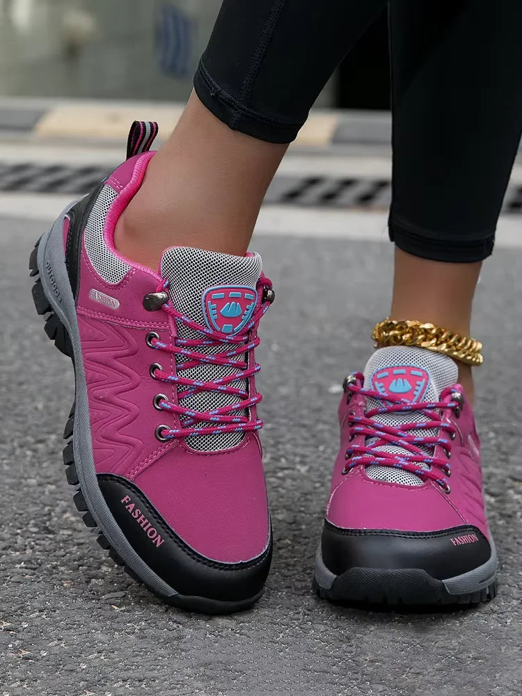 Women's Sports Shoes – Fashionable Thick-Sole Design for Jogging & Outdoor Use