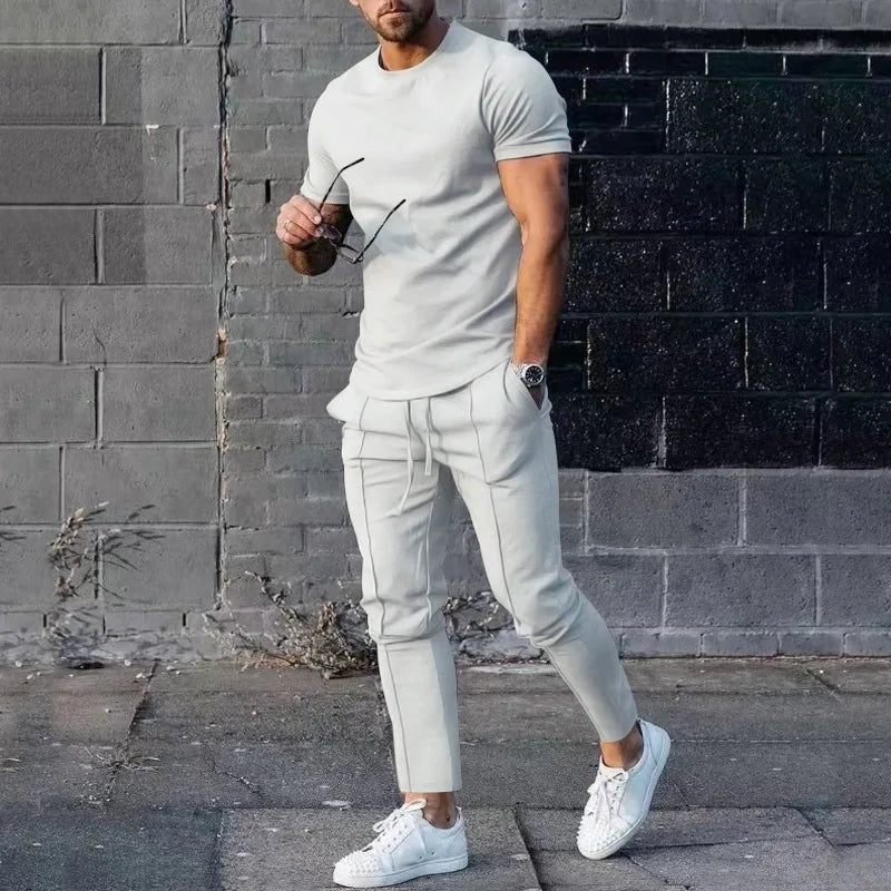 Men's Sports Set – Casual Round Neck Short Sleeve T-Shirt & Shorts